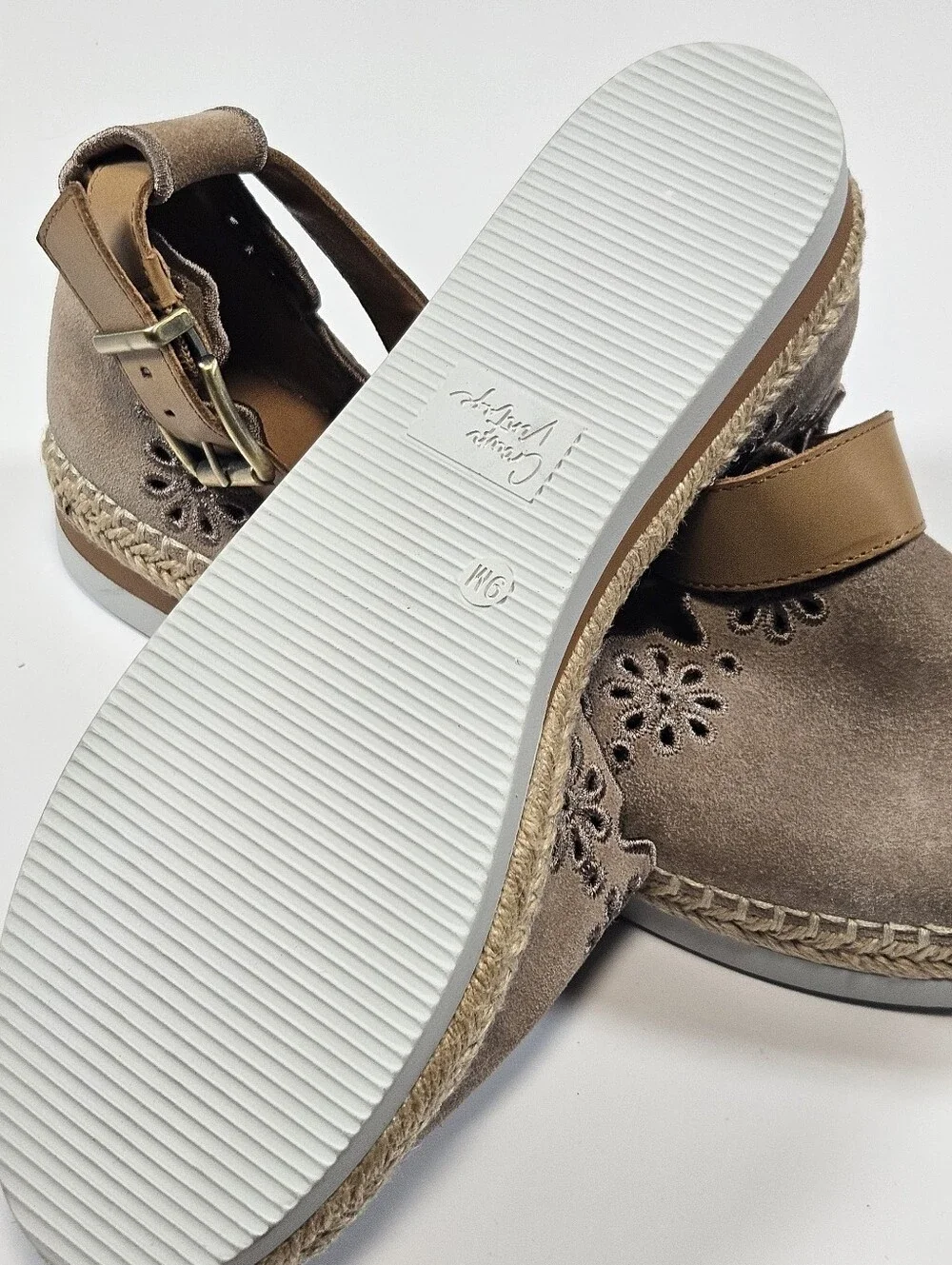 Crown Vintage Women’s Taupe Suede Espadrille Ankle-Strap Flats Size 9